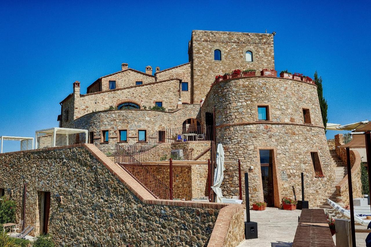 Castello Di Velona Resort, Thermal Spa & Winery 蒙塔尔奇诺 外观 照片